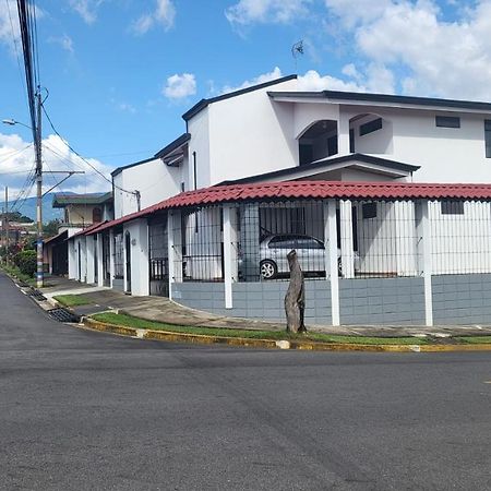 Don Carlos Place Upper Unit Alajuela Exterior photo